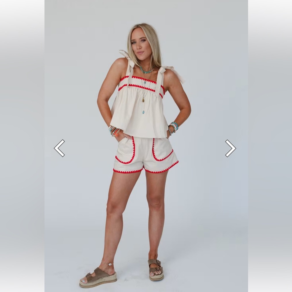 NWT Three Bird Nest: Dainty Love Top & Shorts Set M💕